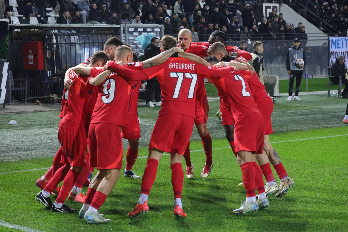 Impact instant! Gheorghiță și Dawa au marcat în PAOK - FCSB, foto: Ionuț Iordache (GSP)