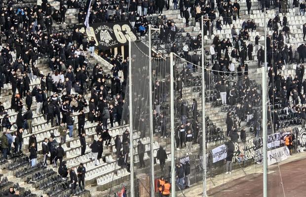 Mesaje politice la PAOK - FCSB: „300 de criminali trebuie să plătească”