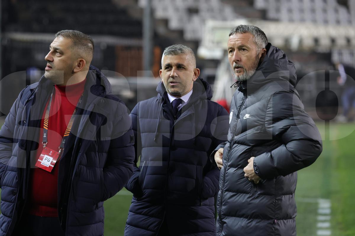 FCSB magică a făcut PA-KO » Cine au fost premianții campioanei României + un mare „2”