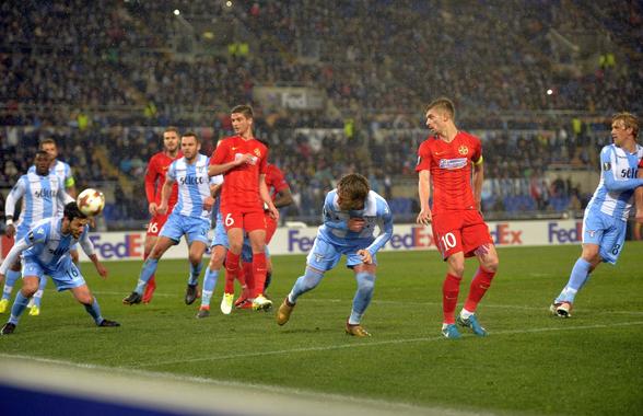 Unul pe teren, doi pe bancă » Cum arăta FCSB când a intrat ultima oară în primăvara europeană