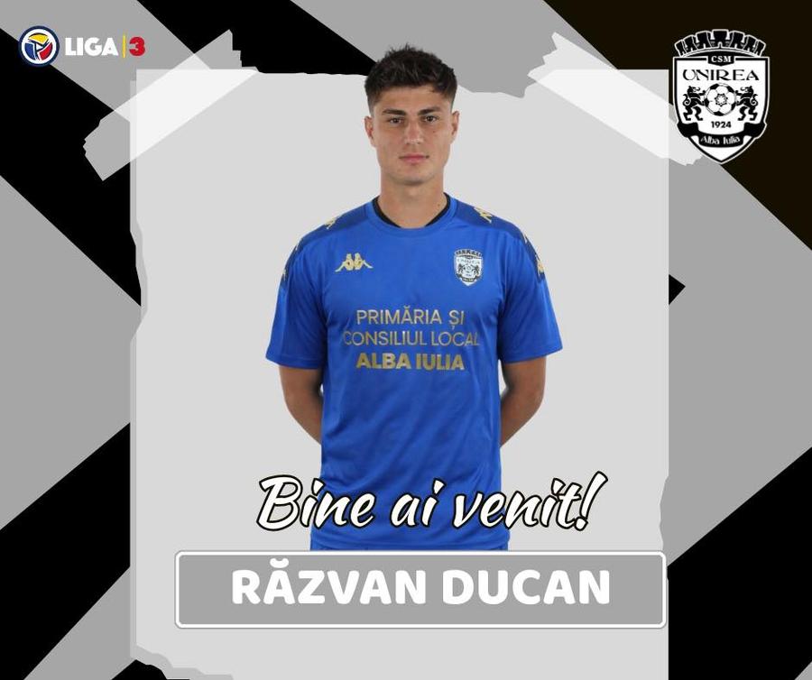 Răzvan Ducan a fost prezentat la Unirea Alba Iulia Răzvan Ducan, fostul portar de la FCSB, a fost prezentat la o nouă echipă în România