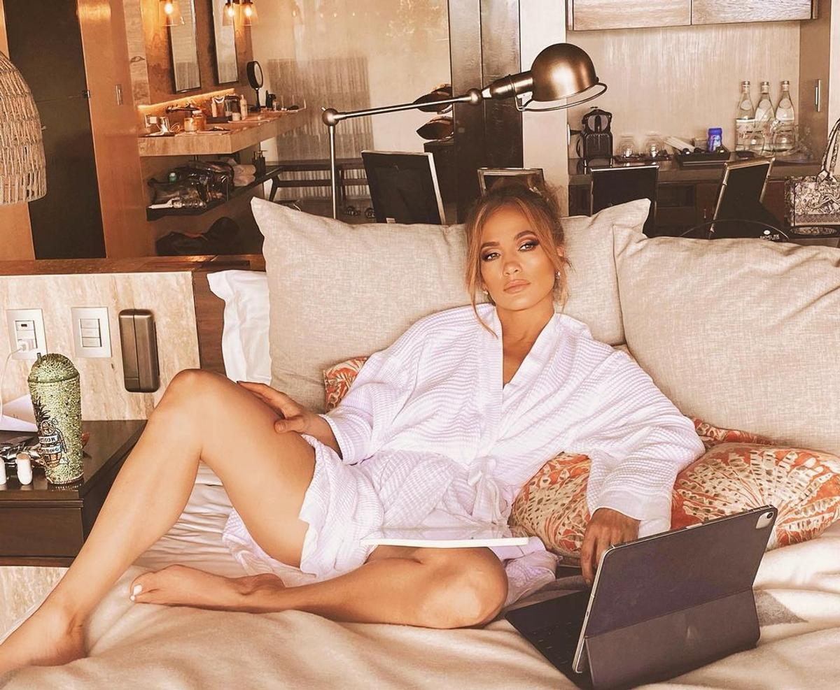 Jennifer Lopez, contrariată că a împărțit scena cu Shakira la Super Bowl: „Cea mai proastă idee din lume”