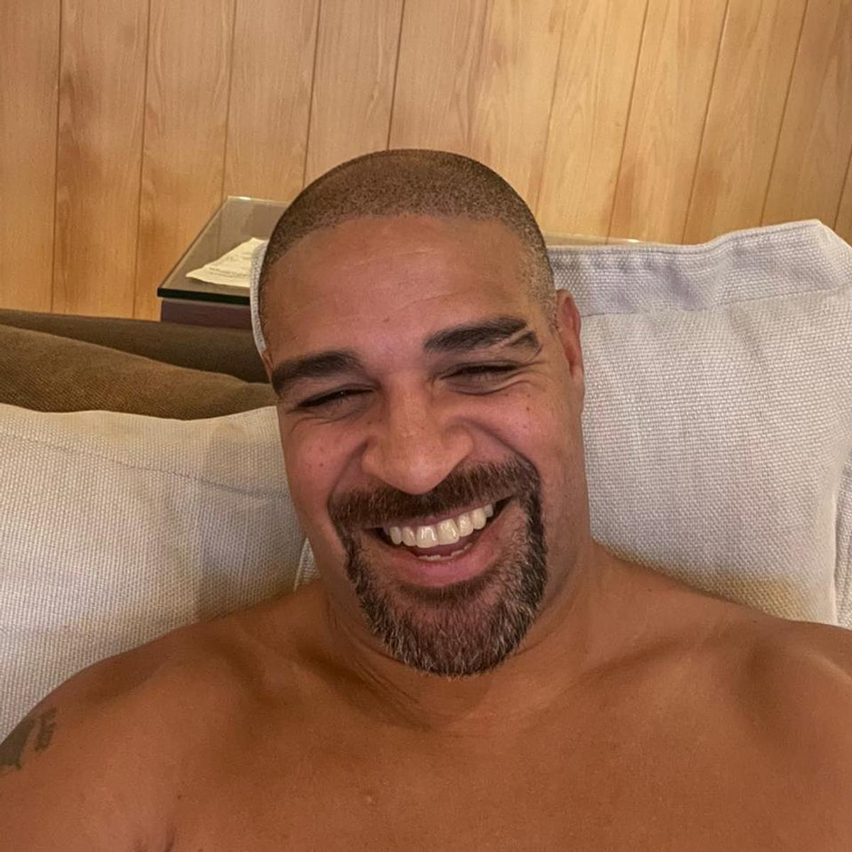 FOTO Unde a ajuns Adriano să locuiască » Fostul atacant al lui Inter și-a vândut casa din Brazilia