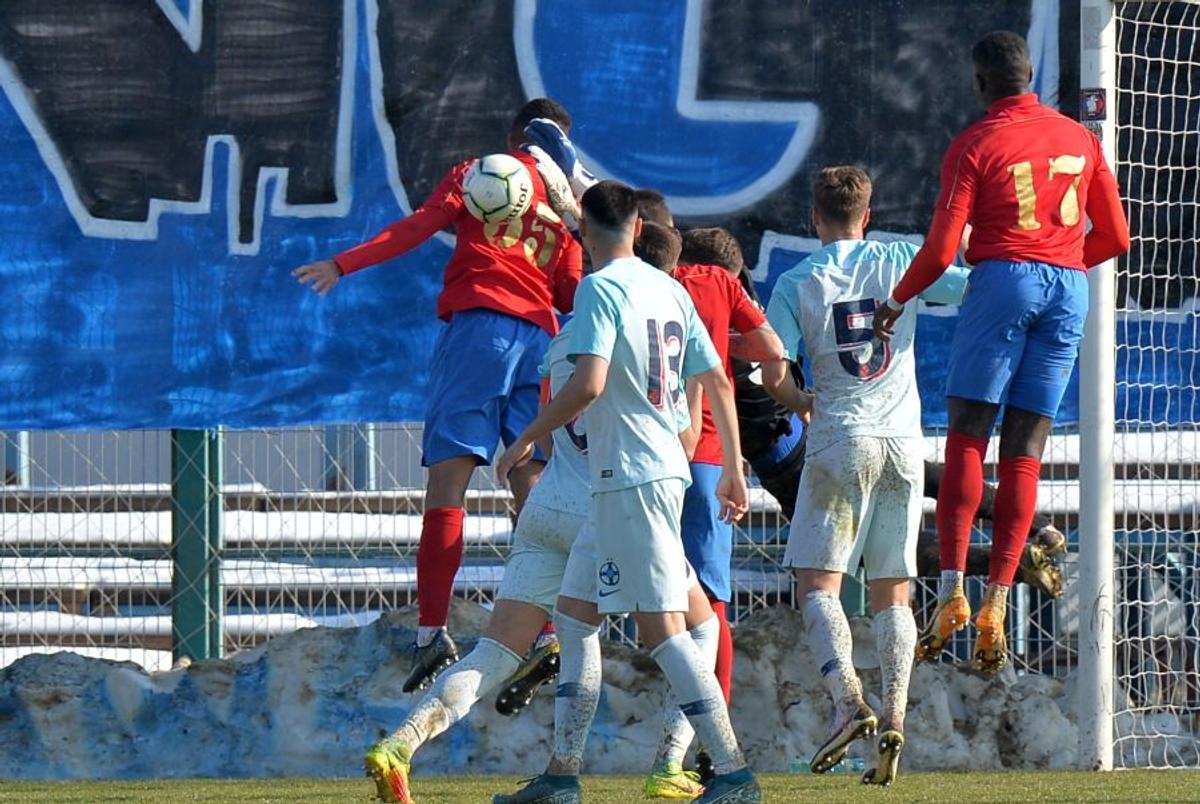 Contre la CSA Steaua: „Unii din interior sunt invidioși!” » Înțepături și către FCSB