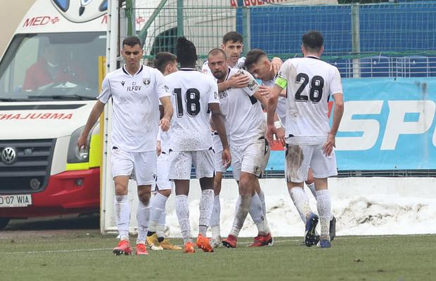 ACADEMICA CLINCENI - FC VOLUNTARI 0-1. VIDEO Surpriză în derby-ul Ilfovului! Echipa lui Poenaru, pas greșit în lupta pentru play-off