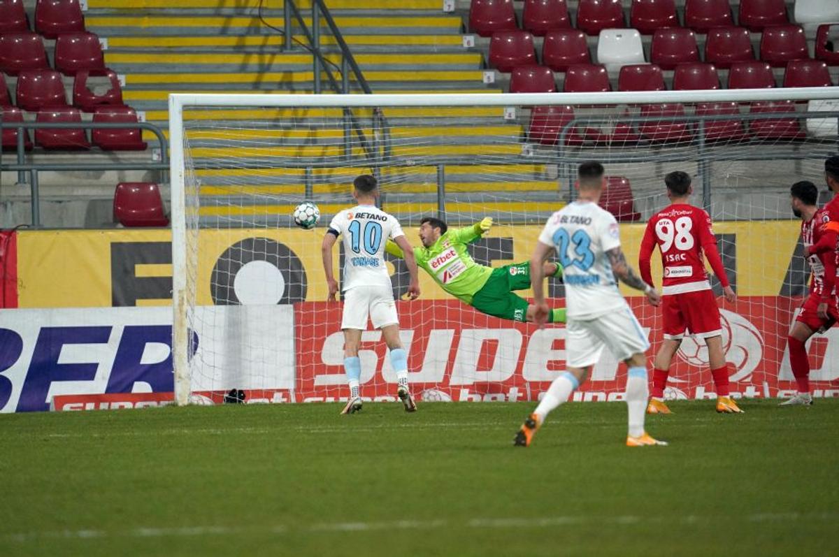 Note GSP » Un singur jucător de la FCSB nu a obținut notă de trecere cu UTA Arad + Ce calificativ a primit Adrian Petre în fața fostei sale echipe