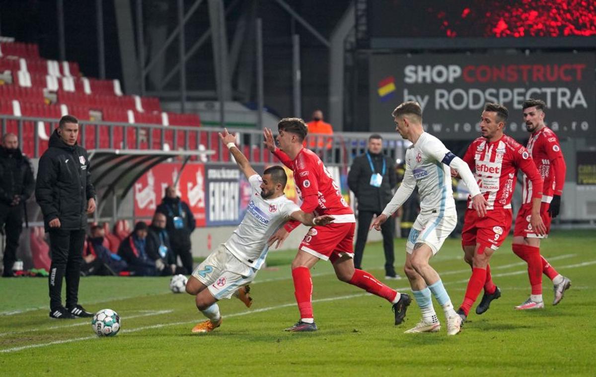 EXCLUSIV Cea mai dură reacție după UTA - FCSB 0-1 » Florinel Coman și Florin Tănase, puși la punct: „E o rușine ce au făcut! Aveți un pic de respect!”