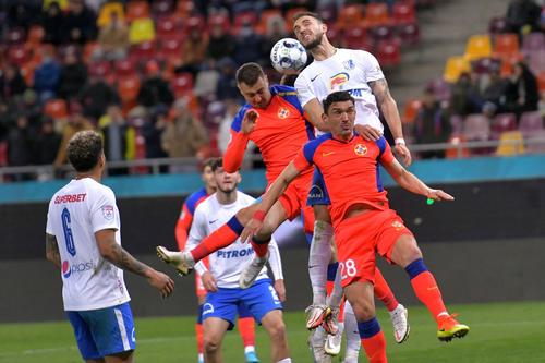 Andrei Miron (27 de ani), stoperul de la FCSB, a analizat partida cu Farul contând pentru prima etapă a play-off-ului: „Apar probleme în apărare pentru că noi jucăm ofensiv”.