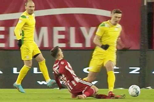 Ștefănescu a fost călcat serios de Garutti // foto: captură DigiSport