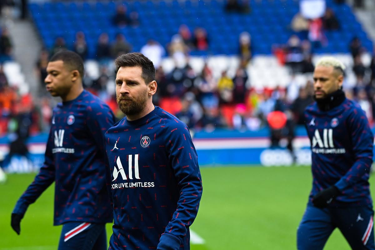 Fanii lui PSG, furioși după eliminarea din UCL » Ce le-au făcut lui Messi și Neymar