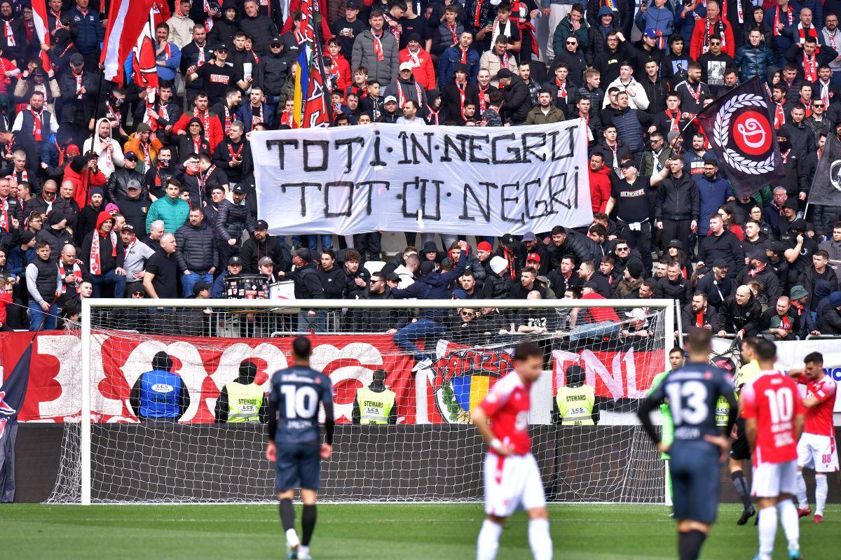 Dinamo - Poli Timișoara 1-1 » „Câinii” se califică dramatic în play-off-ul Ligii 2