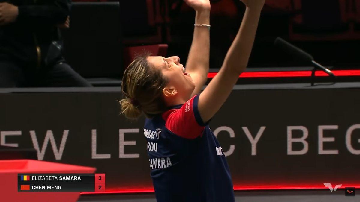 Eliza Samara - Chen Meng, la Singapore Smash / Foto: Facebook @ Federația Română de Tenis de Masă