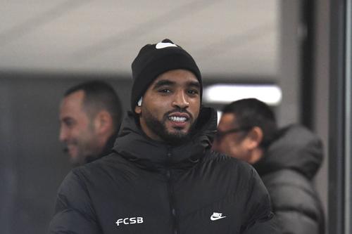 Billel Omrani (29 de ani), fotbalistul algerian al vicecampioanei României, FCSB, a fost surprins, două nopți la rând, în cluburi din București. 
Foto: Imago