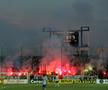 Cu 25.000 de spectatori în tribunele vechiului „Oblemenco”, Universitatea a clacat. A cedat la limită cu FC Vaslui, 0-1 / foto: Arhivă Gazeta Sporturilor