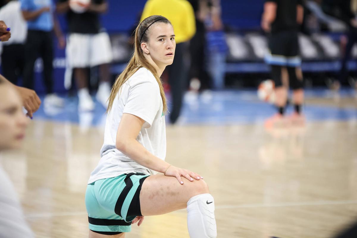 Sabrina Ionescu s-a căsătorit cu Grasu » O legendă NBA și văduva lui Kobe Bryant, la nunta baschetbalistei cu origini românești