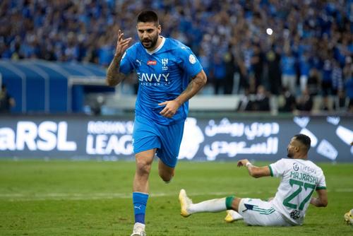 Sârbul Mitrovic, transferat din Premier League, e golgeterul lui Al Hilal. Foto: Imago Images