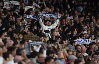 Imaginea cu hamburgerii comercializați pe stadionul lui Real Madrid face înconjurul lumii » „Au început să strângă bani pentru Mbappe”