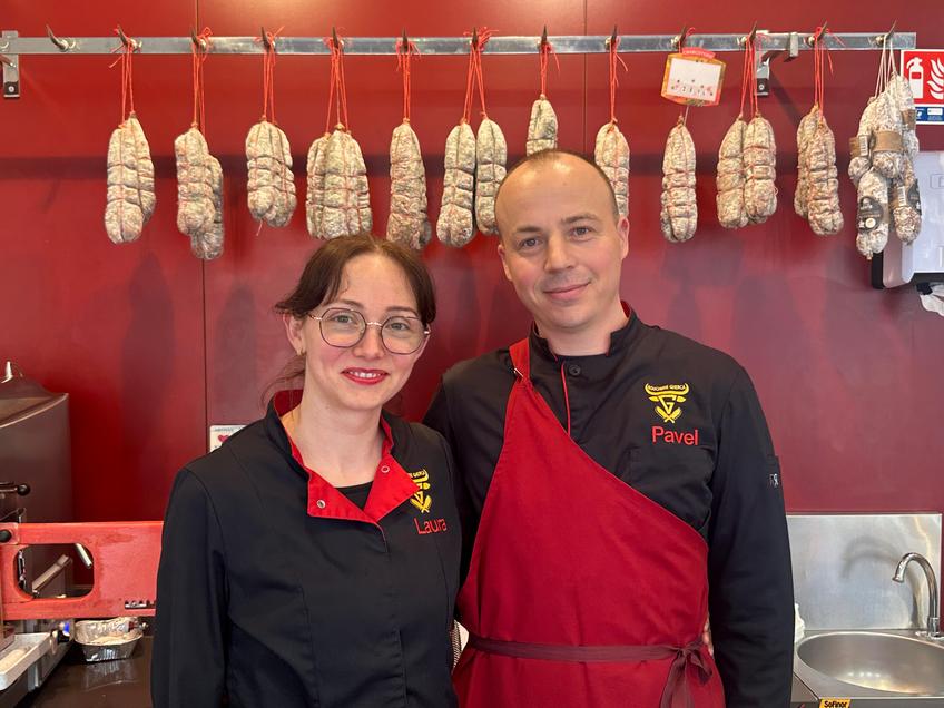 Laura și Pavel, proprietarii măcelăriei de lângă Lyon / FOTO: Ionuț Iordache (GSP)