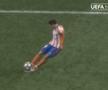 DOVADA VIDEO: Julian Alvarez a atins mingea cu ambele picioare!