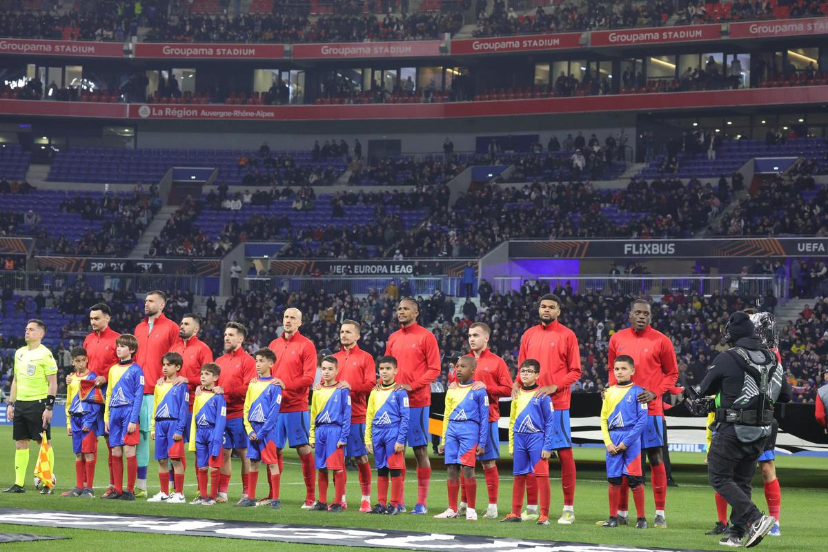 Gestul superb ratat de camerele TV la Lyon - FCSB