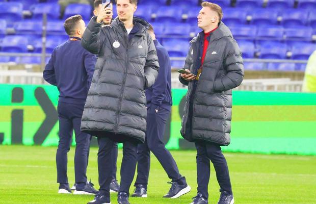 La unison! Cum au reacționat fotbaliștii campioanei FCSB când au pășit pe „Groupama Stadium”