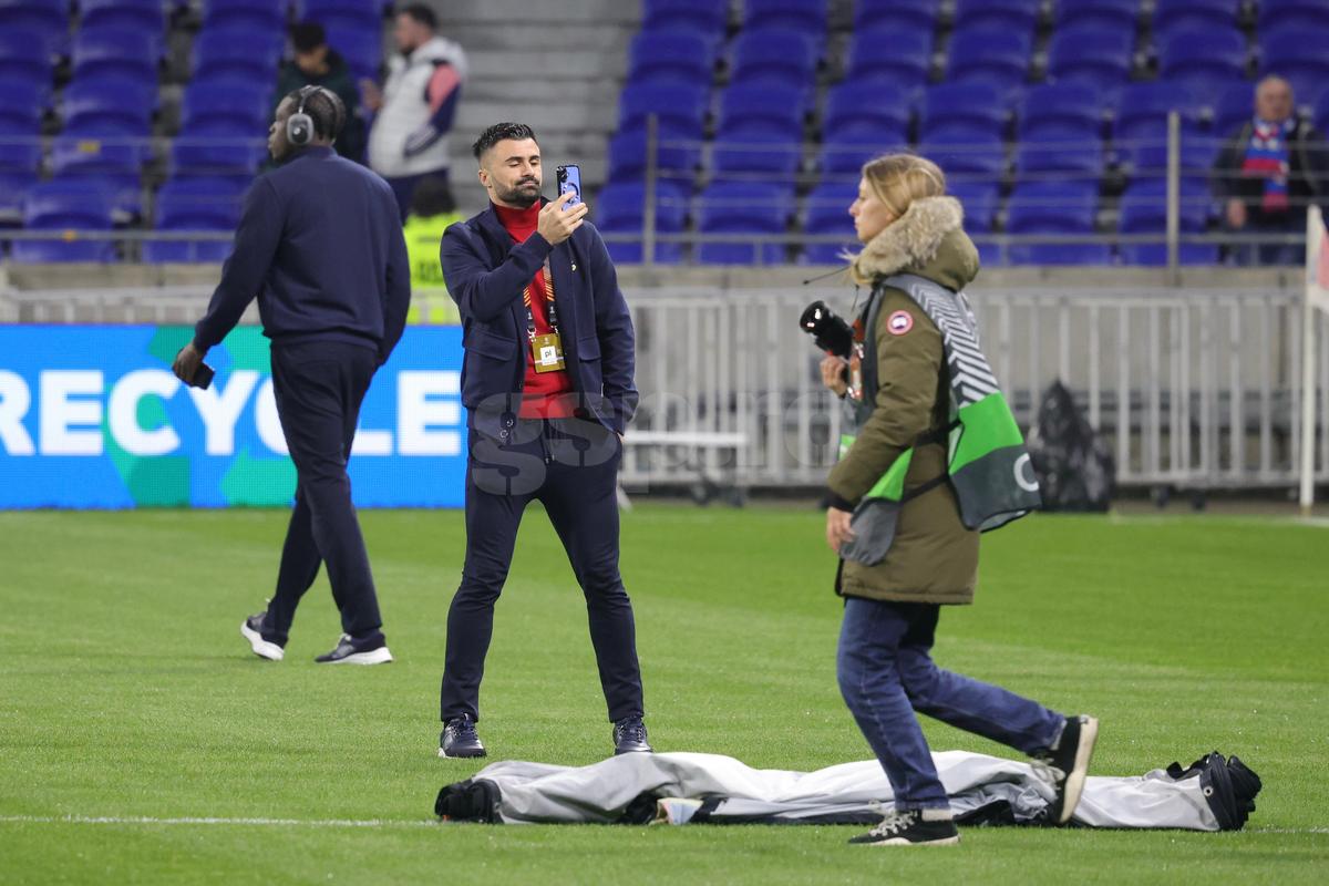 Asta le întrece pe toate! Cu o oră înainte de Lyon - FCSB, Mihai Stoica a anunțat schimbările de la pauză: „Suntem disperați”