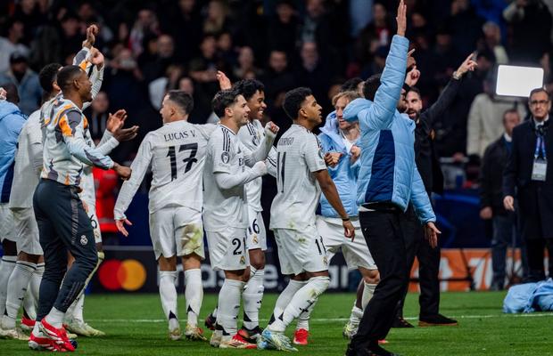Rodrygo dezvăluie cum a reacționat banca Realului la penalty-ul lui Julian Alvarez: „Am început să punem presiune pe arbitru”