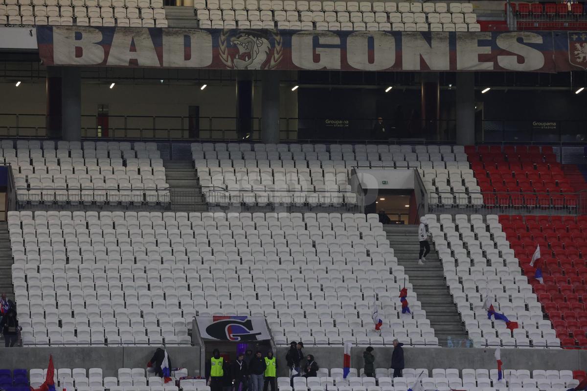 Asta le întrece pe toate! Cu o oră înainte de Lyon - FCSB, Mihai Stoica a anunțat schimbările de la pauză: „Suntem disperați”