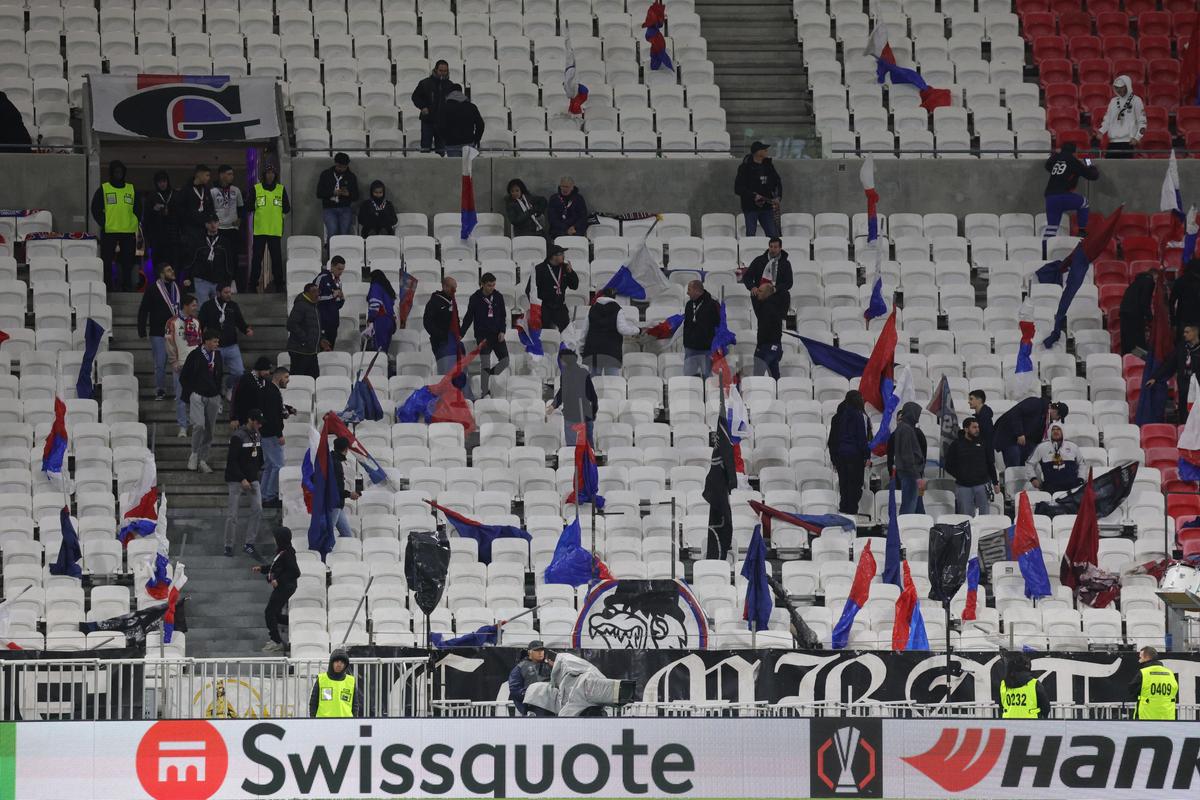 Lyon - FCSB, primele imagini de la firul ierbii