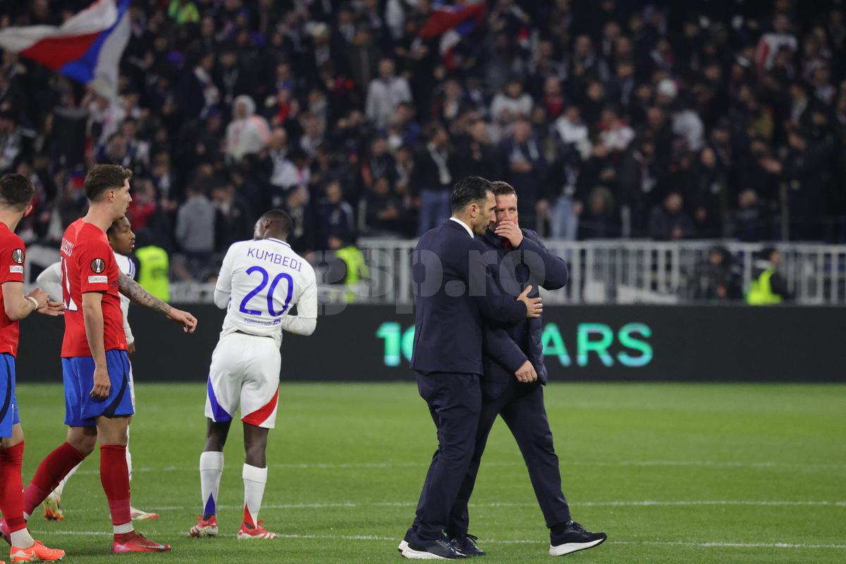 Imagini de la finalul meciului Lyon - FCSB