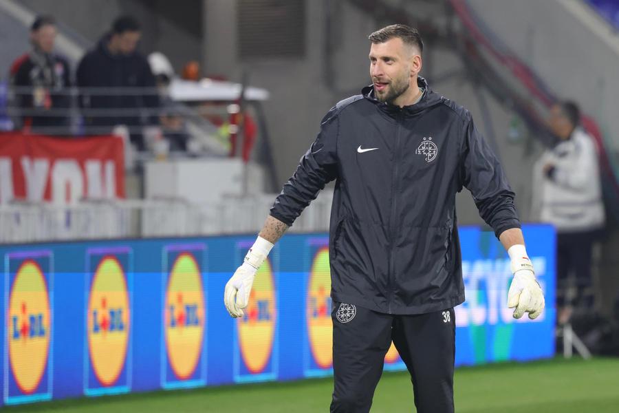 Cinci jucători de la FCSB riscă să nu primească medalie de campion în Superligă » Cum pot evita asta