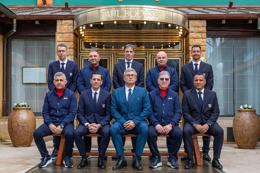 Delegația FCSB, în vizită la Lyon / foto: Facebook OL Olympique Lyon - FCSB 4-0 » Final de poveste! Campioana României părăsește Europa League, învinsă fără drept de apel în Franța