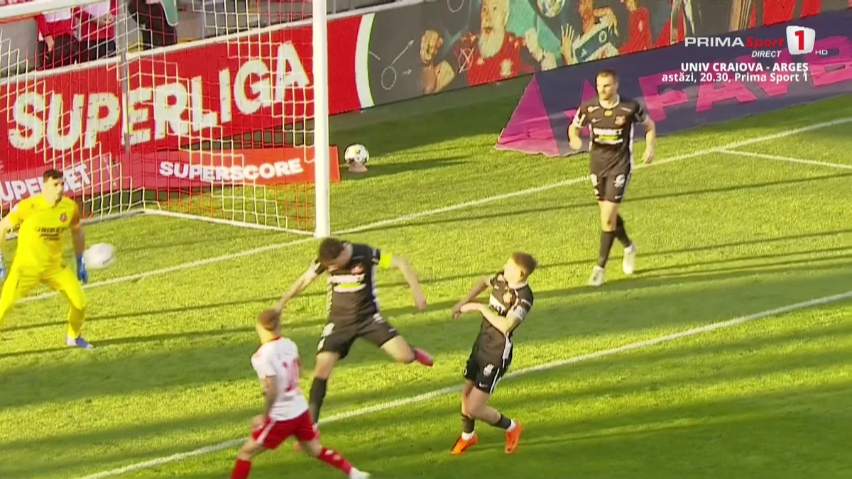 Gol de cascadorii rasului in UTA - Hermannstadt