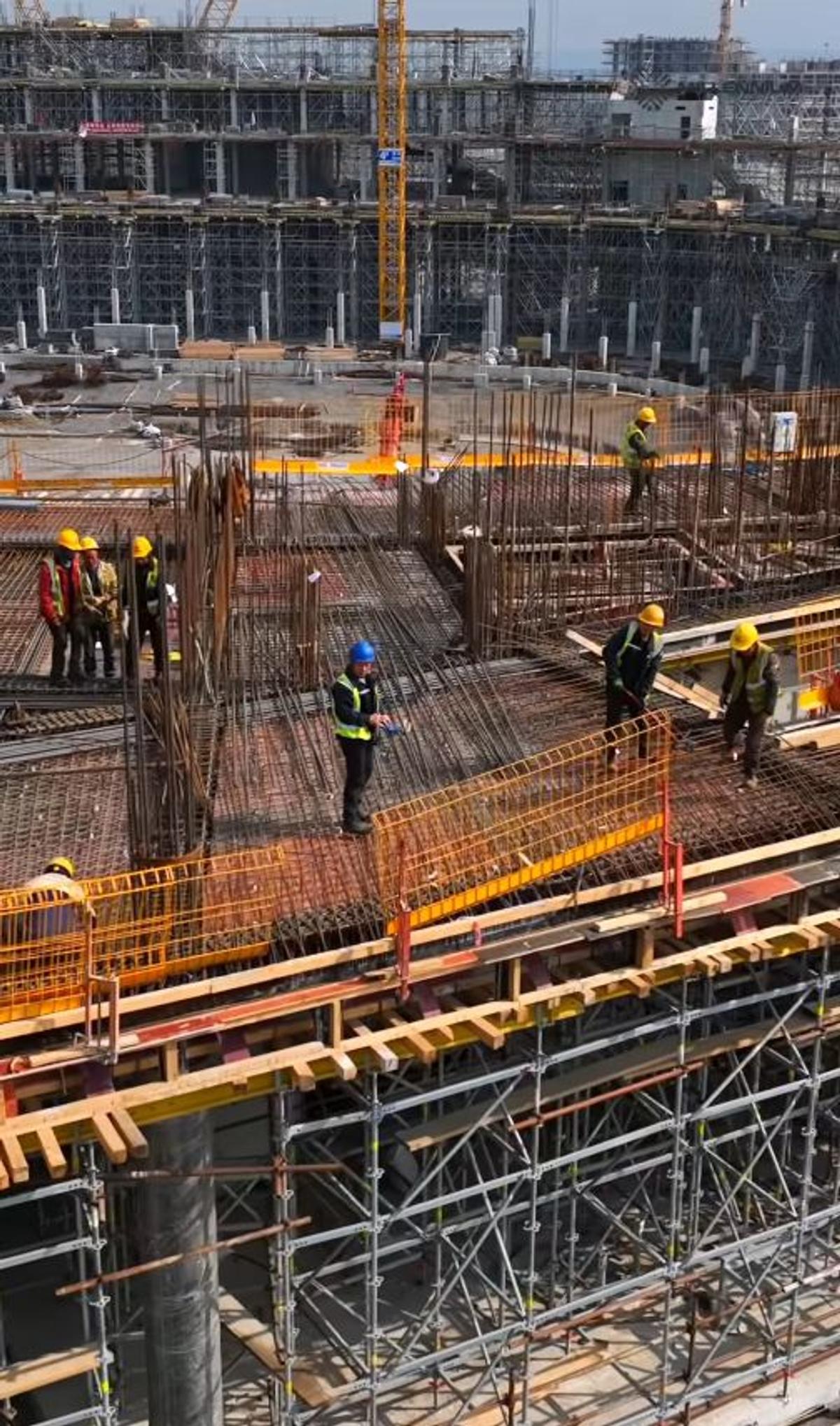 Stadion de un miliard de euro în Serbia