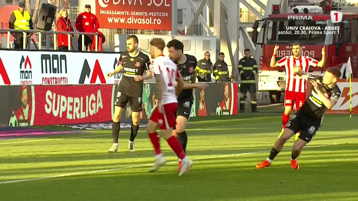 Gol de cascadorii rasului in UTA - Hermannstadt