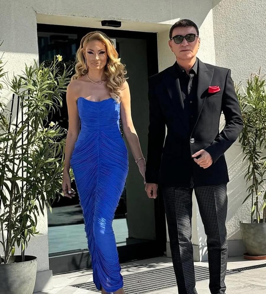 Cristi Borcea, alături de soția sa, Valentina Șocul pronosticat de Cristi Borcea la Rapid - Dinamo: „El va da golul victoriei!” » Ultima oară a marcat tot în Giulești