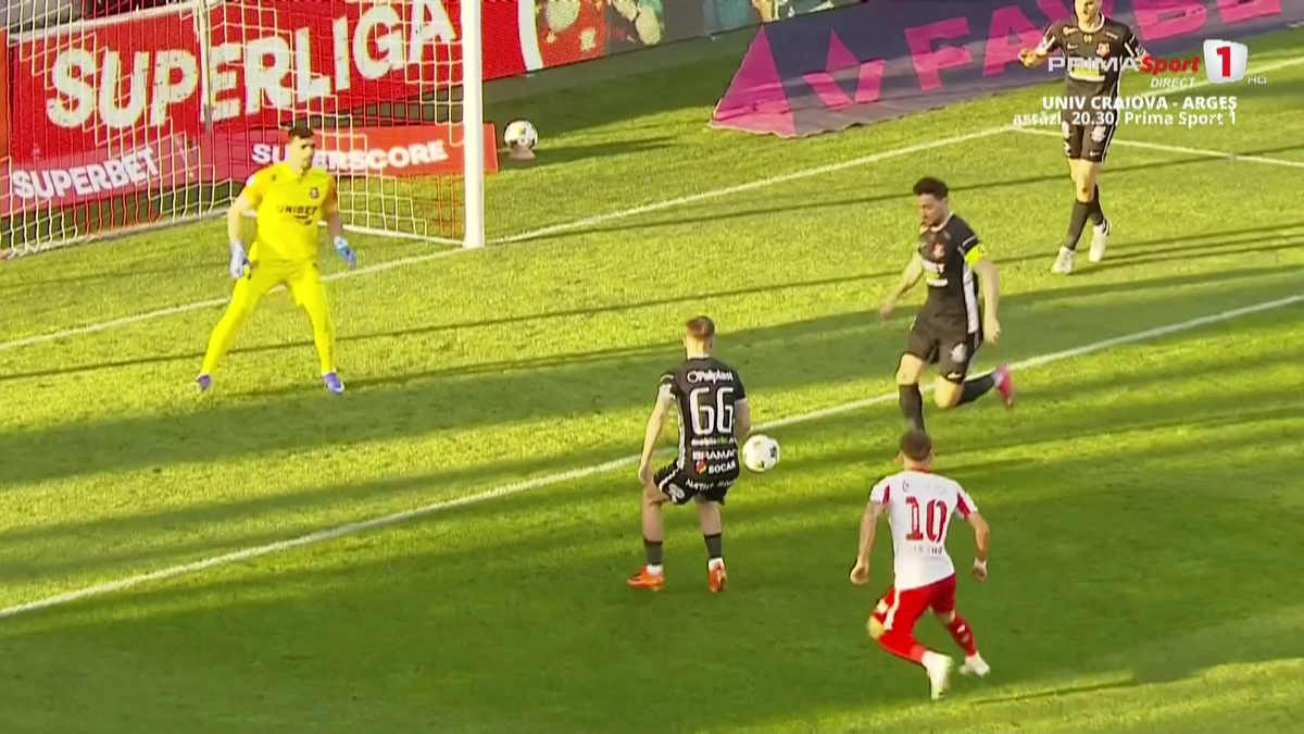 Gol de cascadorii rasului in UTA - Hermannstadt