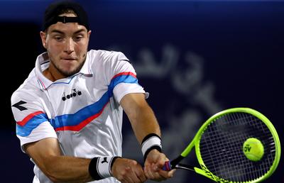 Un jucător din Top 40 ATP se antrenează cu permis special