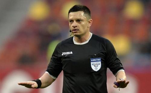 În debutul reprizei secunde a meciului Csikszereda și FC U Craiova 1948, runda cu numărul 3 a play-off-ului din Liga 2, oltenii au beneficiat de un penalty ușor acordat.