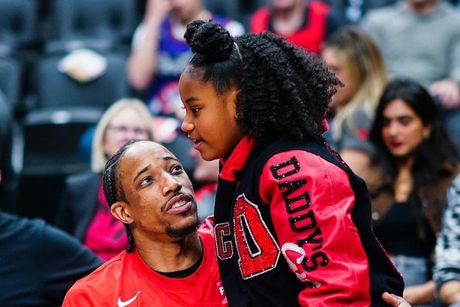 Sursă foto: Instagram @Chicago Bulls Fiica unui jucător al lui Chicago Bulls, piază rea pentru Toronto Raptors » Canadienii au ratat jumătate din aruncările libere pentru că aceasta a țipat la ei de pe marginea terenului