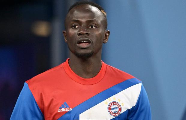 Sadio Mane, amendat după ce l-a lovit pe Leroy Sane! Bayern l-a și suspendat temporar pe senegalez