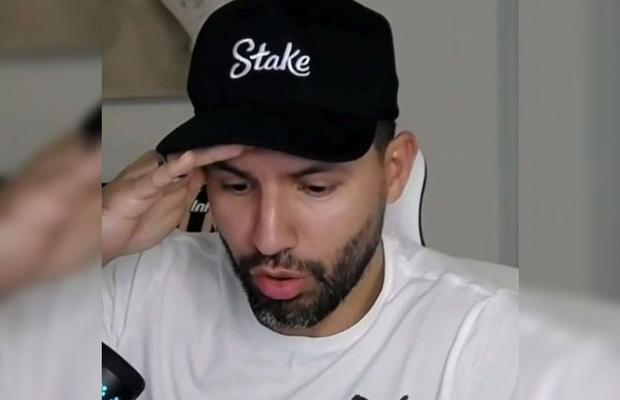 Aguero a primit un mesaj pe telefon în timp ce era într-un live: „Ce fac în situația asta? Nu știu ce trebuie să fac”