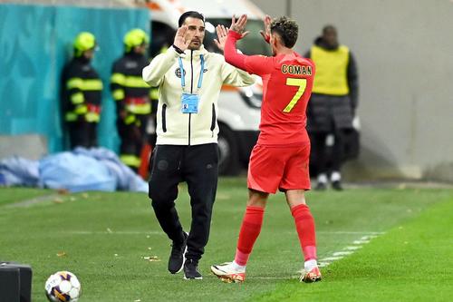 Florinel Coman și Elias Charalambous // foto: Imago Images