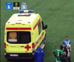 Cea mai brutală ciocnire între fotbaliști într-un meci din Rusia! Două ambulanțe au intrat pe teren, iar jucătorii au fost transportați de urgență la spital