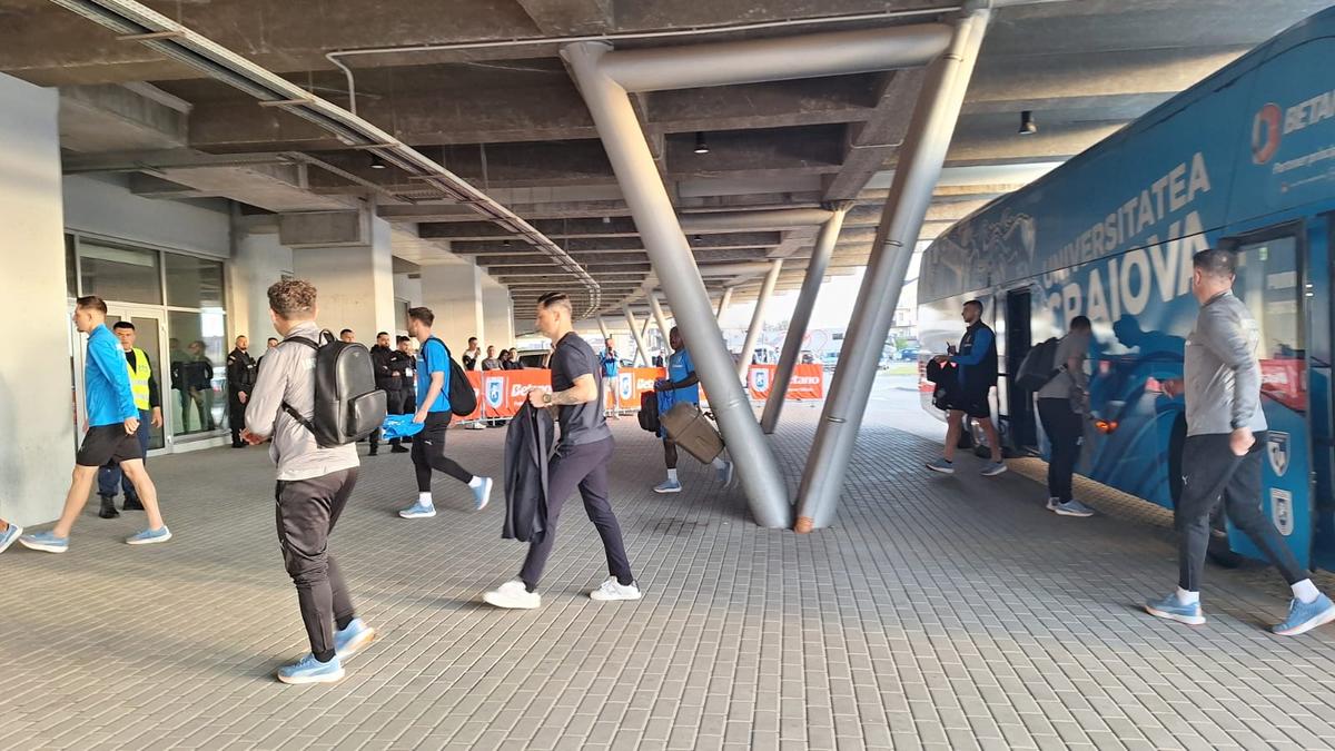 Cu ce ceas a venit Mirel Rădoi la Craiova - FCSB