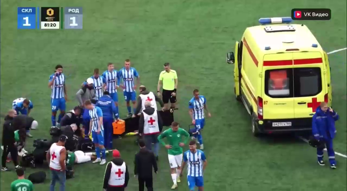 Cea mai brutală ciocnire între fotbaliști într-un meci FNL