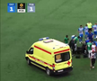 Cea mai brutală ciocnire între fotbaliști într-un meci din Rusia! Două ambulanțe au intrat pe teren, iar jucătorii au fost transportați de urgență la spital