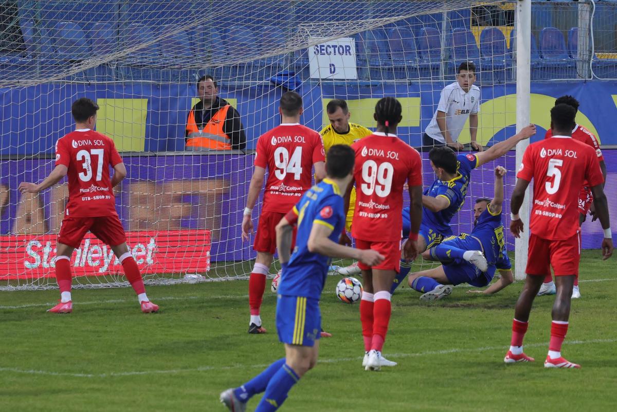 Unirea Slobozia - UTA Arad // FOTO: Ionuț Iordache (GSP)