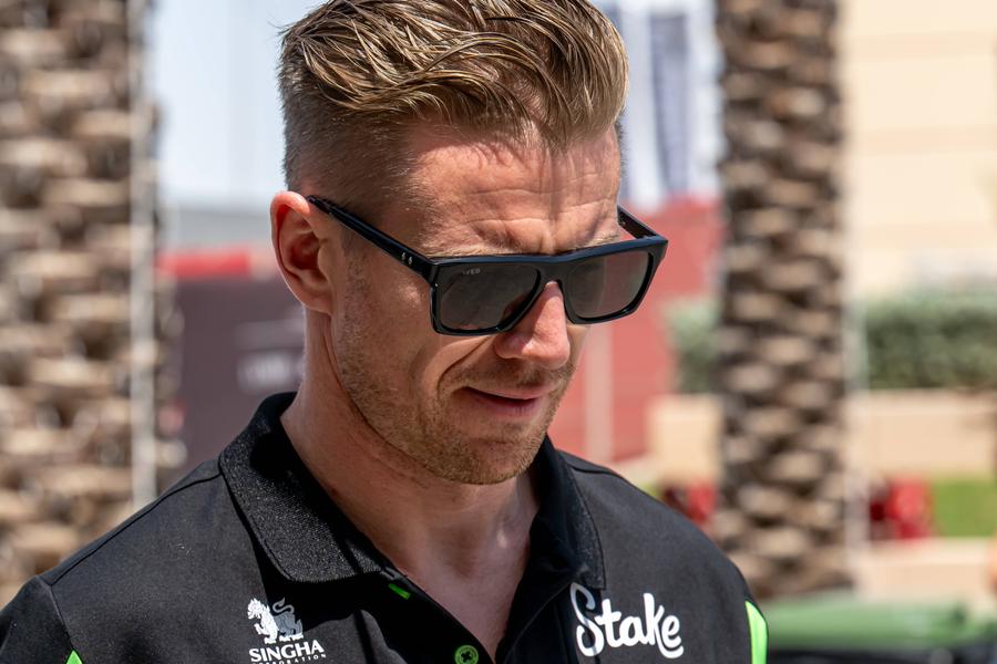 Nico Hulkenberg va fi nevoit să plece de pe locul 16 în MP din Bahrain. Foto: Imago Caz uluitor înainte de MP din Bahrain » De ce pilotul de F1 va porni cu trei locuri mai în spate, deși nu a fost penalizat