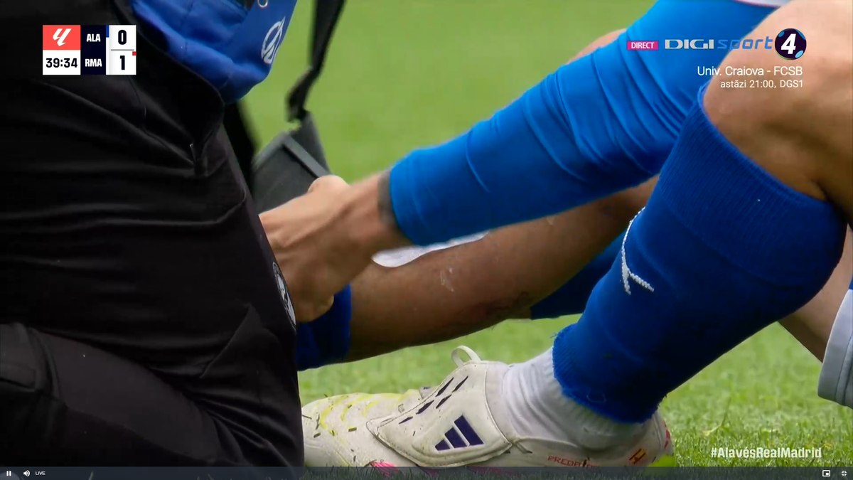 Kylian Mbappe, cartonaș roșu după o intrare criminală în Alaves - Real Madrid